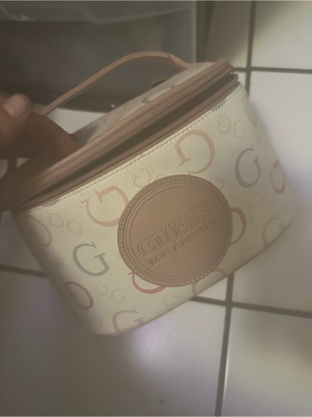 GUESS Cream Cosmetic Case with Pastel Logo Motif and Tan Trim